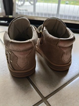 Stivaletti bimba beige con stelle Primigi n20