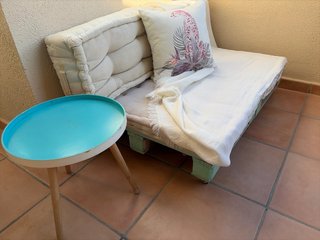 Sofá Chill Out Palets Beige y Verde