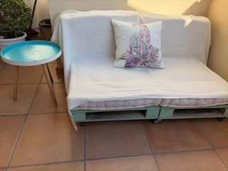 Sofá Chill Out Palets Beige y Verde