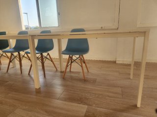 Sillas Nórdicas Estilo Eames (Varios Colores)