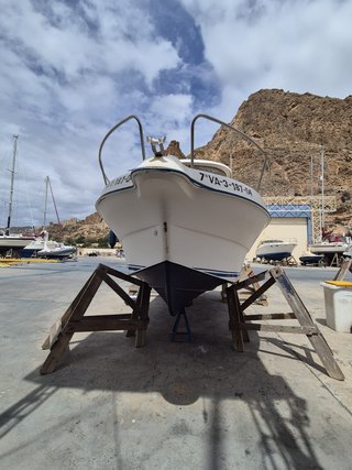Barco Quicksilver 640 Pilothouse