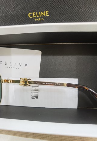 Gafas CELINE cuadradas doradas casi nuevas