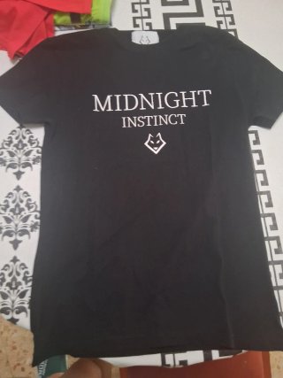 8 Camisetas de marca...sin uso.