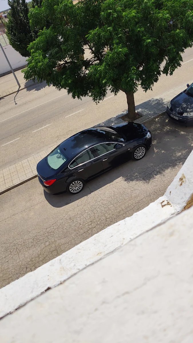 Opel Insignia 2012 - foto 1