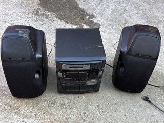 Cadena JVC MX-D551TR CD/Cinta y altavoces