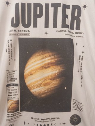Camiseta Júpiter Estilo Otaku