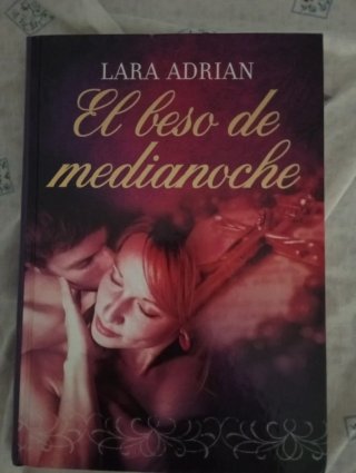 El beso de medianoche - Lara Adrian