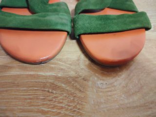 Sandalias verdes ante piel 39