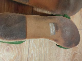 Sandalias verdes ante piel 39
