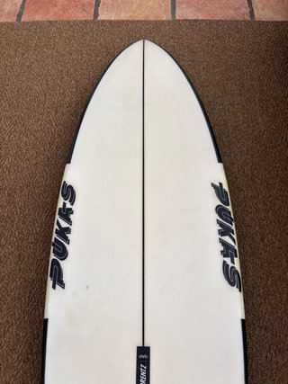 Tabla de surf Pukas Darker  5'8