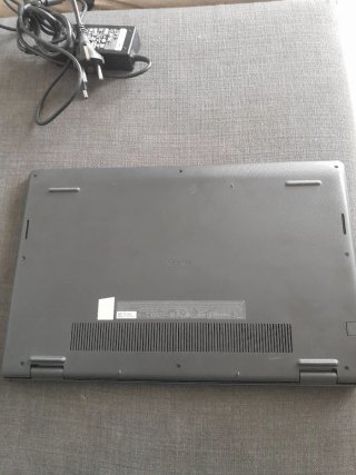Portatile Dell Vostro 3520 Nero/Argento