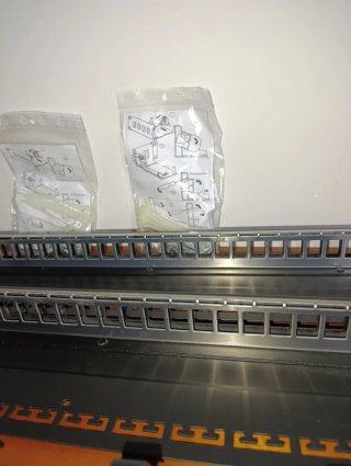 Lote 2 Patch Panel 3M 24P + Organizador Rack Nuevo