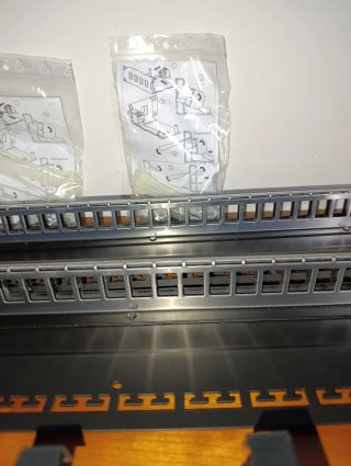 Lote 2 Patch Panel 3M 24P + Organizador Rack Nuevo