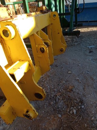 Pinzas para palet amarillas