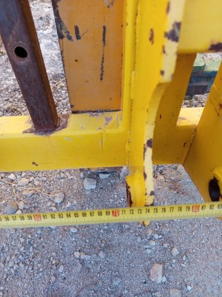 Pinzas para palet amarillas