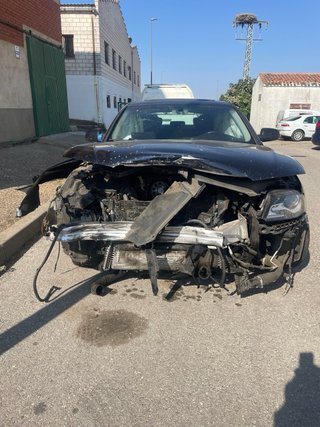 Audi A4 2.0 TDI 143cv b8 , manual con golpe