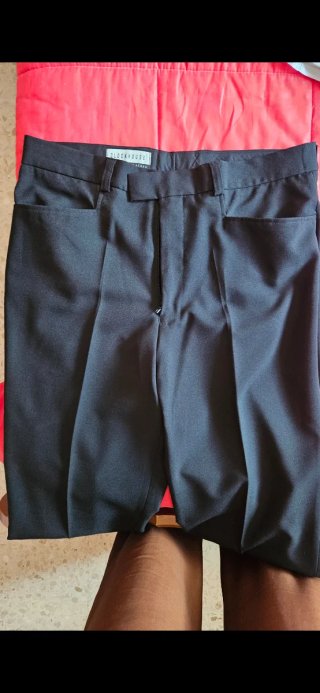 Traje negro hombre