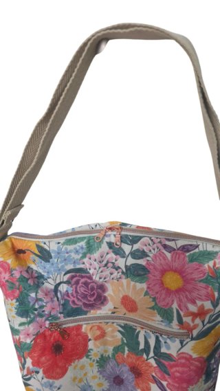 Bolso mochila estampado floral