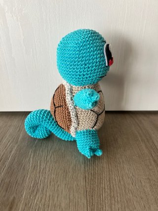 Peluche Squirtle Pokémon uncinetto fatto a mano