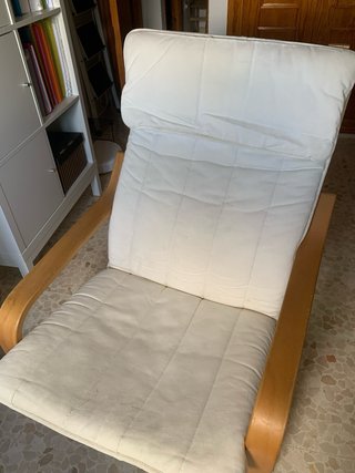 Sillón Poäng Ikea con funda beige/gris