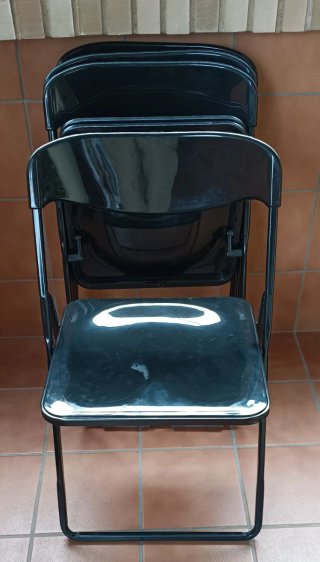 Conjunto 4 Sillas Plegables. Color negro.