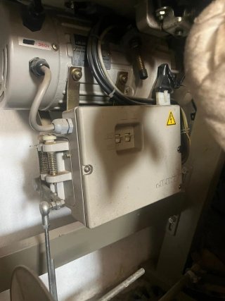 Máquina de coser industrial