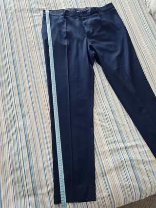 Traje de hombre azul marino