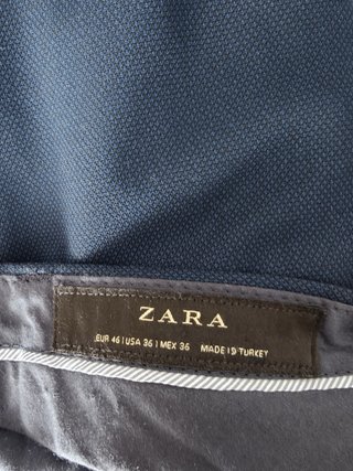 Traje de hombre azul marino