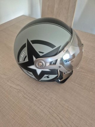 Casco Moto Jet Gris con Visera