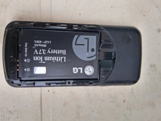 Cellulare LG Kp108
