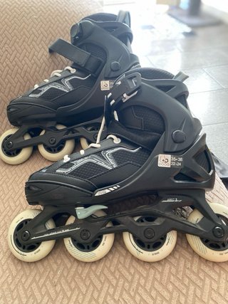 Patines en línea Oxelo con protecciones