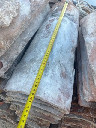 Tejas viejas de barro arabe
