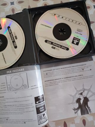 Final Fantasy VIII PS1 Platinum