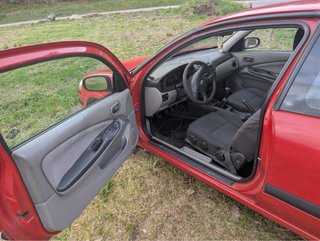 Nissan Almera 2.2