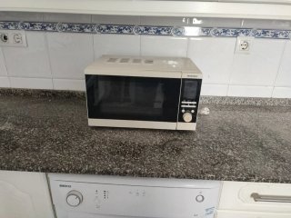 Cocina completa madera y piedra