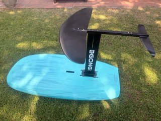 Tabla y foil wingfoil iniciación