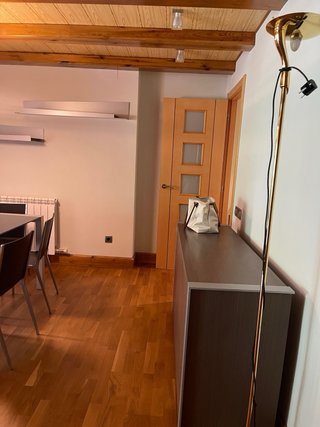 Comedor complet:sofa + sillón+ mesa+6 sillas+ tv