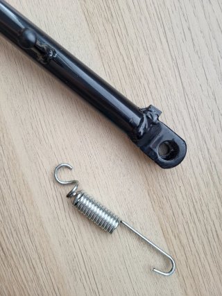 Pata de cabra para moto con muelle