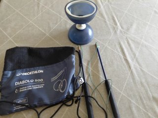 Diábolo Decathlon 500 con eje de rodamiento