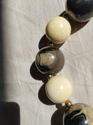 Collana con 5 sfere e catena dorata