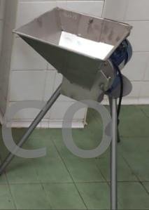 Molino Aceituna 1500W - 2Hp - 300 Kg/h - PR 25