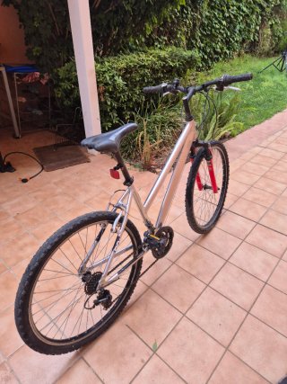Bicicleta Montaña/Paseo Aluminio 26. No envío.