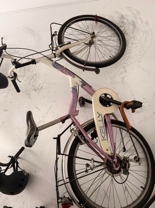 Bicicleta niña 24 morada y blanca