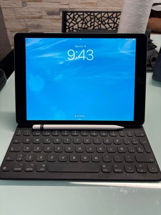 iPad 7ª + Apple Pencil + Smart Keyboard Apple
