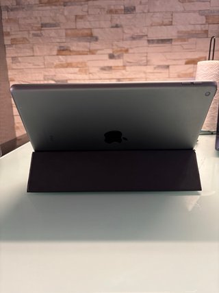 iPad 7ª + Apple Pencil + Smart Keyboard Apple