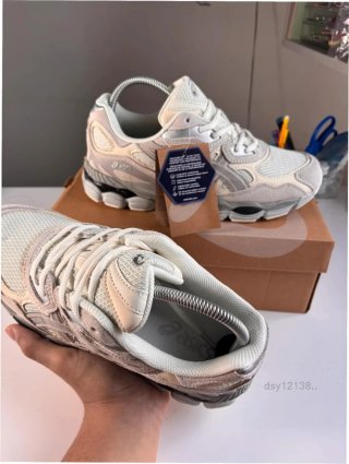 Asics Gel-NYC Talla 45 Beige/Gris