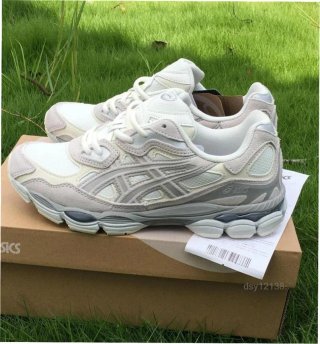 Asics Gel-NYC Talla 40.5 Gris Blanco