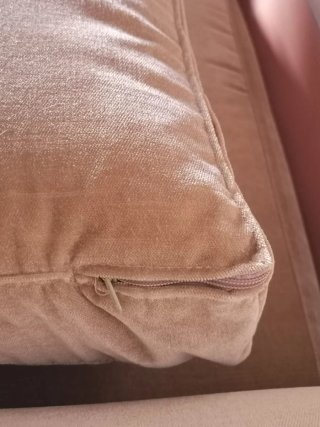 Sofá Clásico 3 Plazas Beige Terciopelo