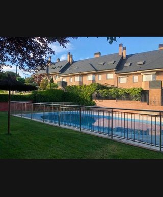 Casa pareada en alquiler en Zona Norte en Pozuelo de Alarcón