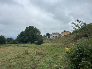 Terreno en venta en Parroquias de Oviedo en Oviedo